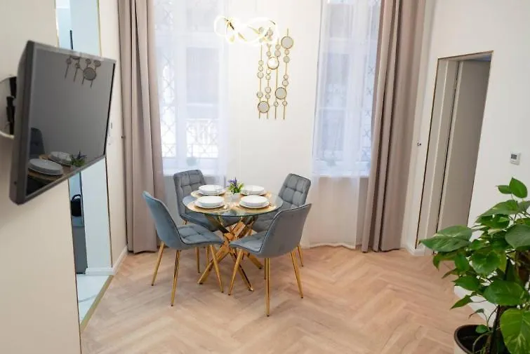 Gold'N Marble Studio Budapest